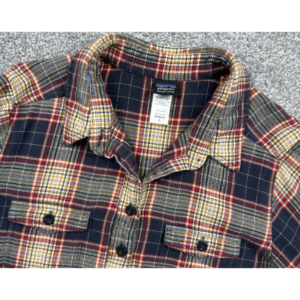Patagonia Roustabout Shirt Womens 6 Plaid Organic Cotton Flannel Pullover